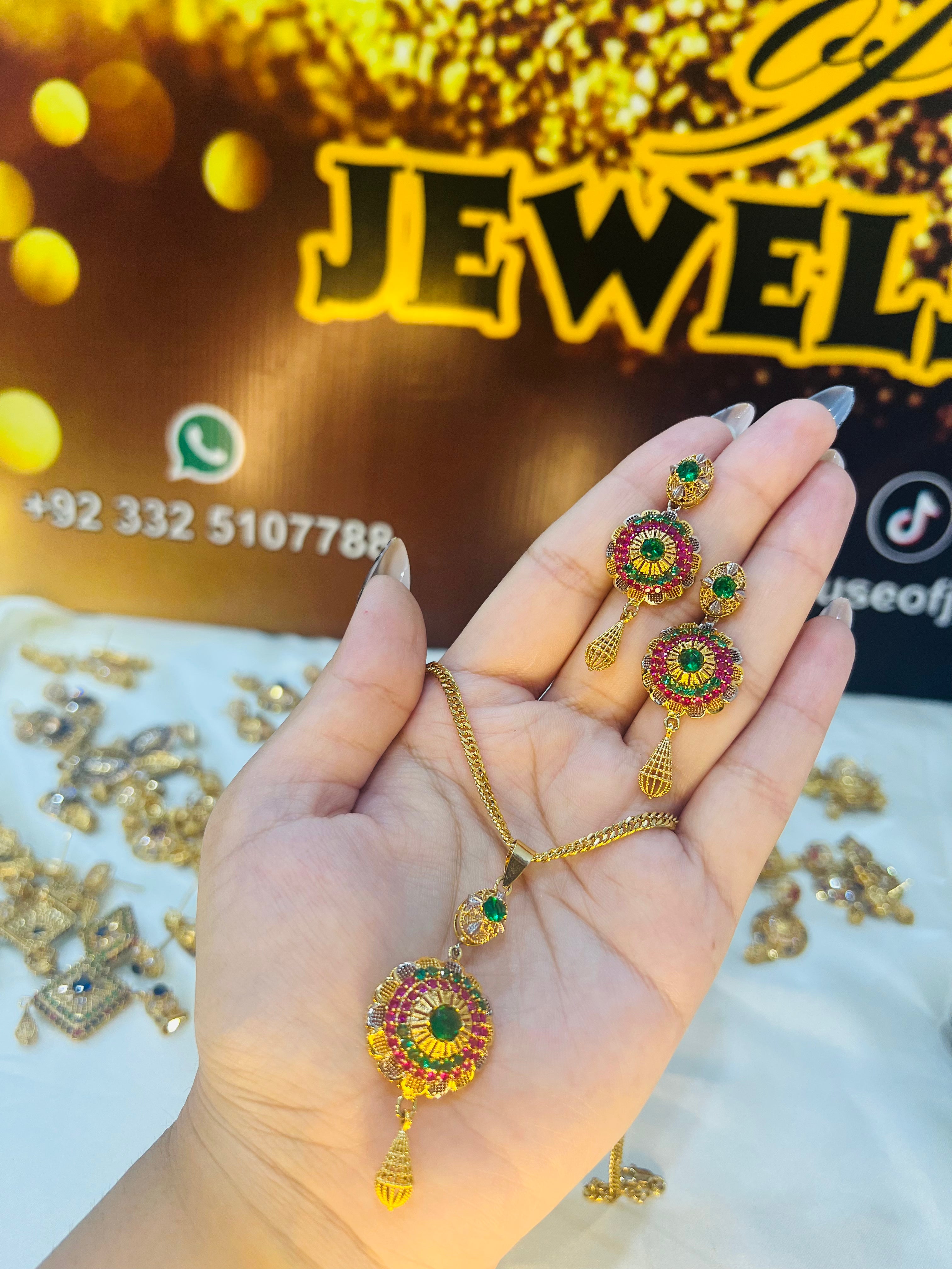 RP Stone Pendant Set SP0016