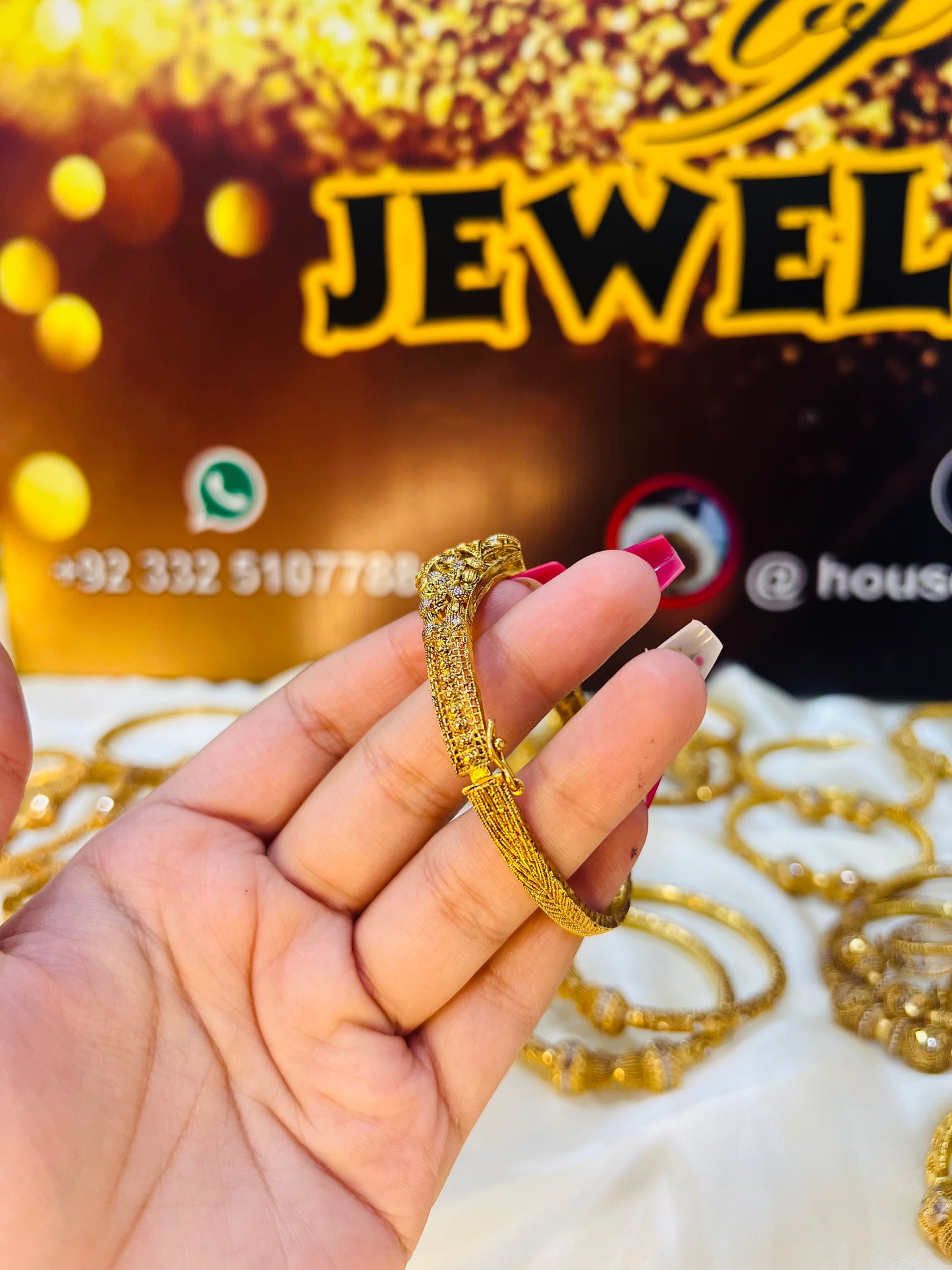 RP Openable Handcuff HC0002