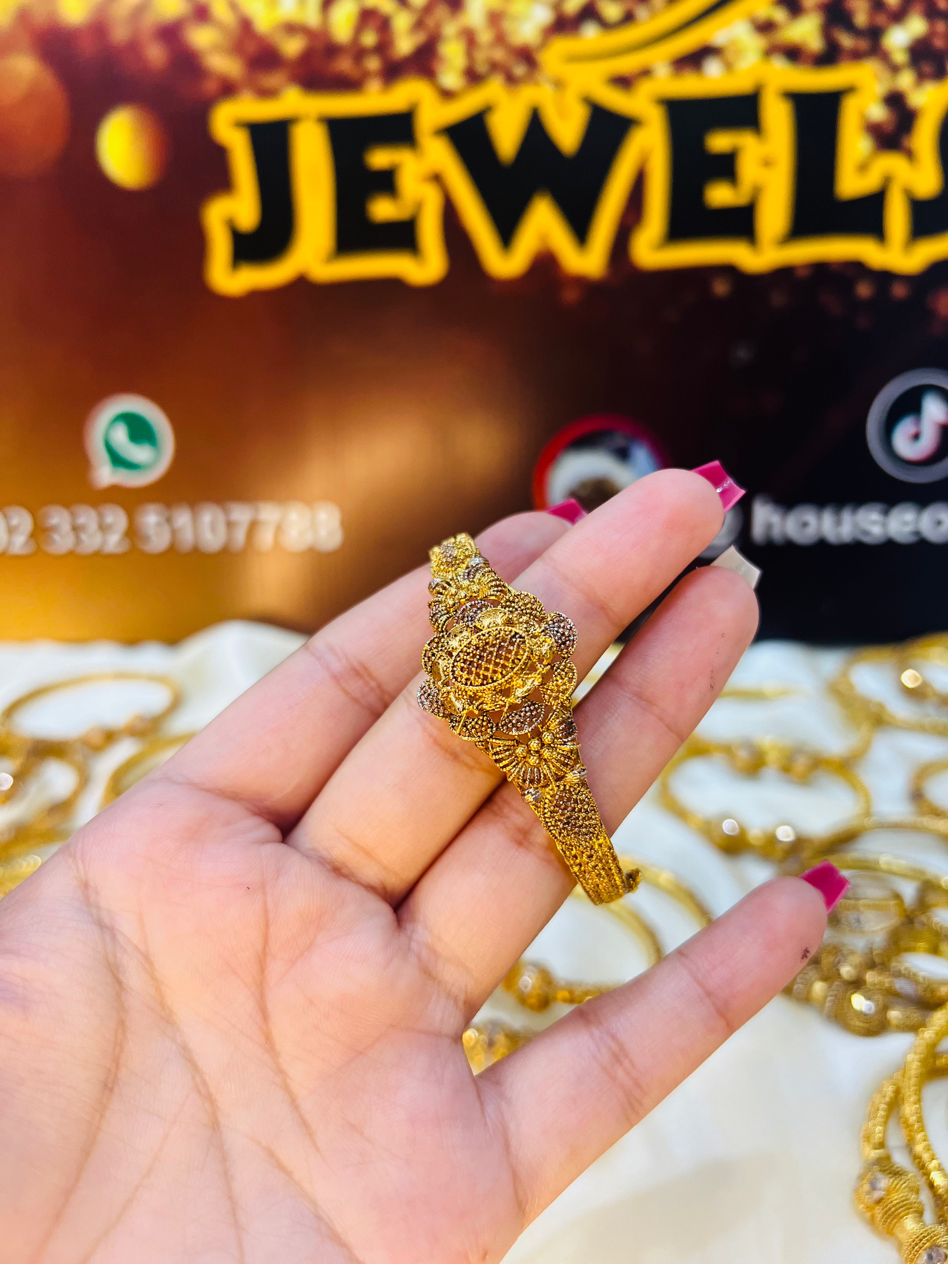 RP Openable Handcuff HC0003