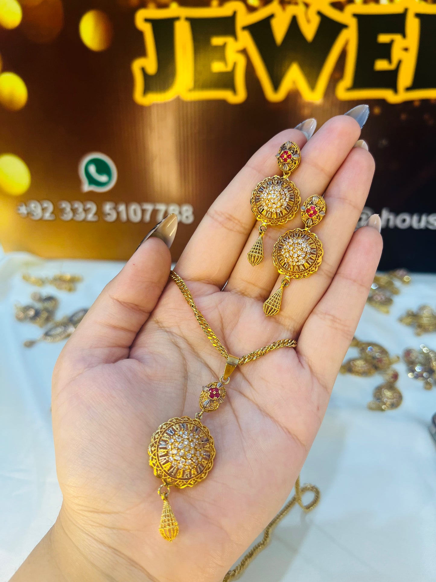 RP Stone Pendant Set SP0008