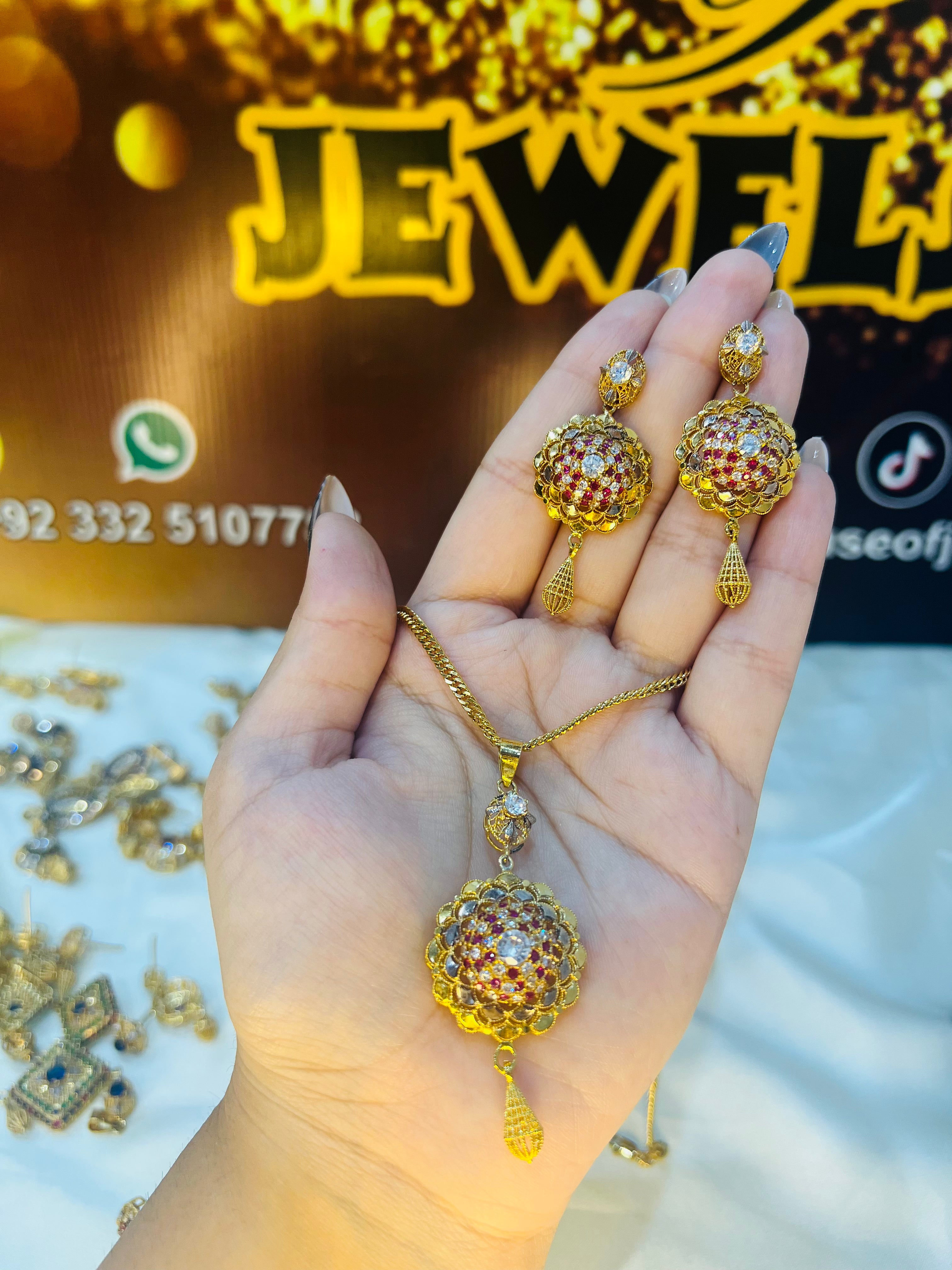 RP Stone Pendant Set SP0020