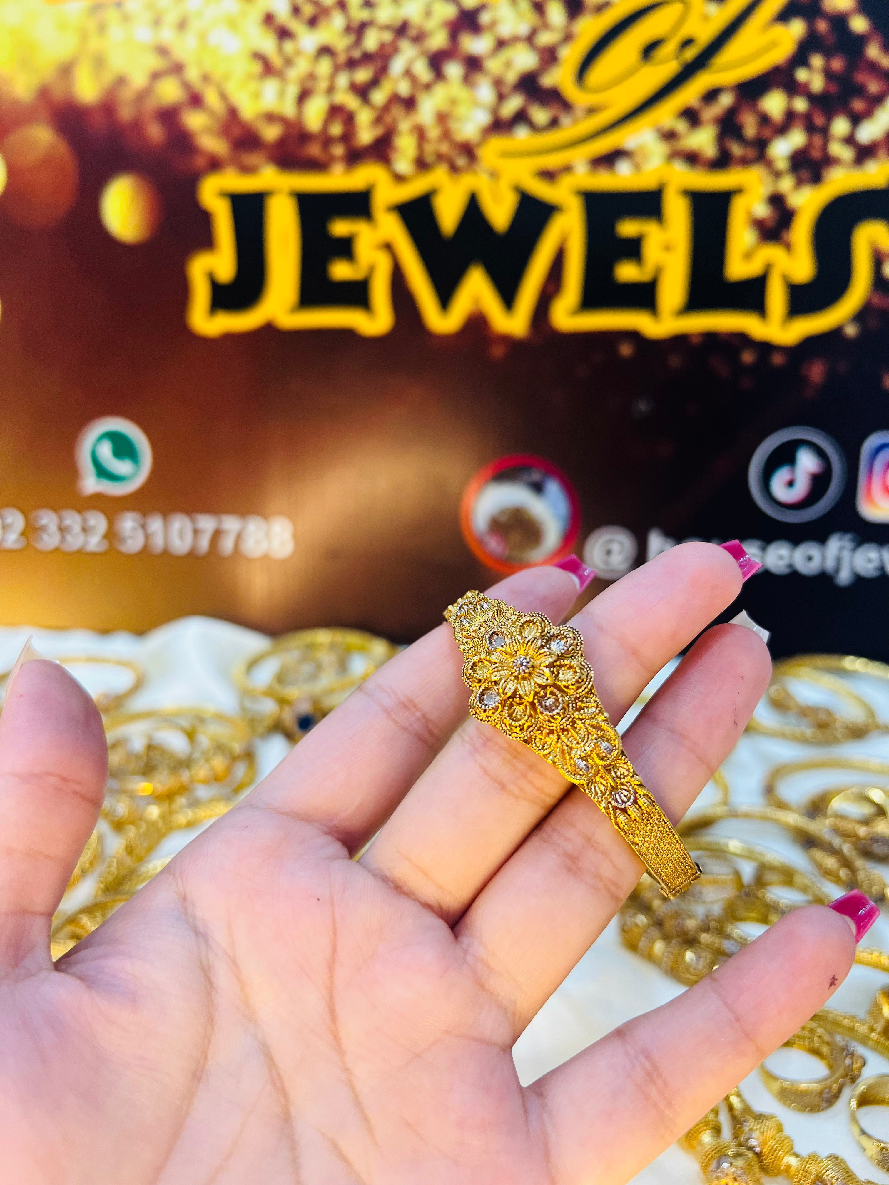 RP Openable Handcuff HC0006