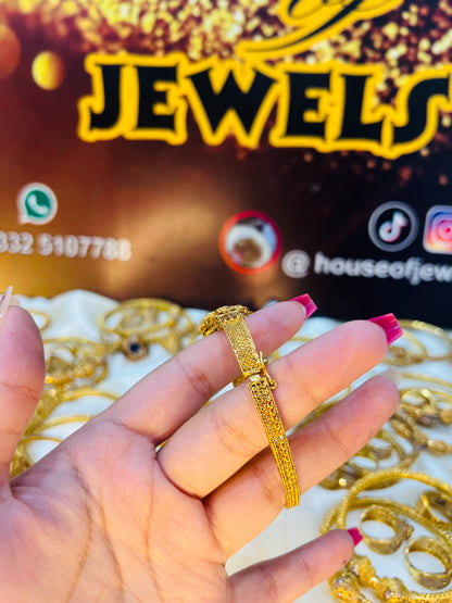 RP Openable Handcuff HC0006