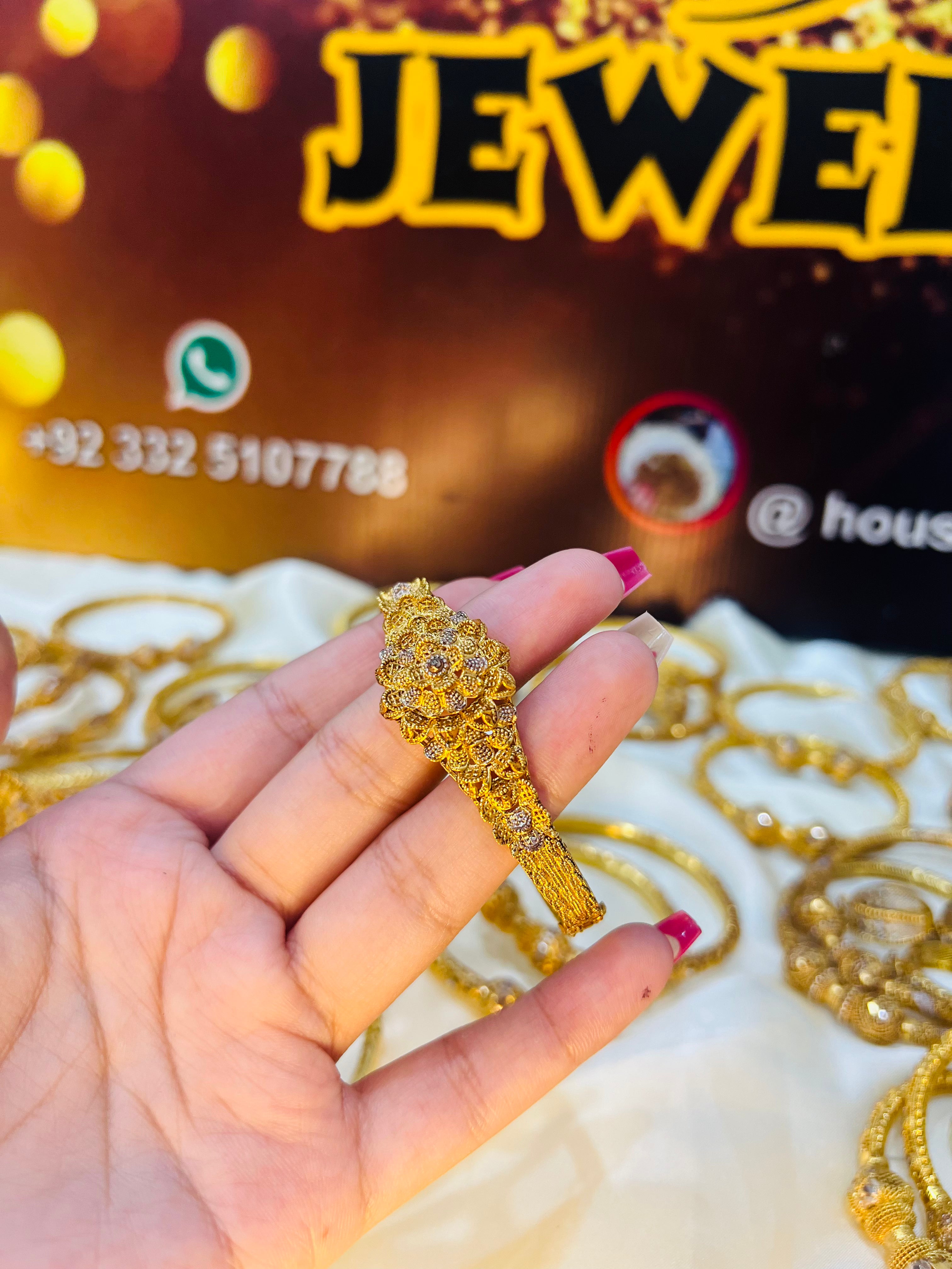 RP Openable Handcuff HC0009